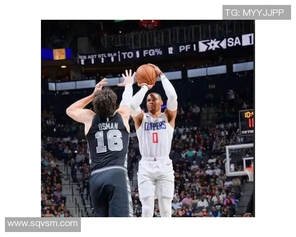 快船新秀可人声势凶猛，叶兰德望成为球队关键支柱