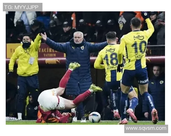 穆里尼奥被指责在比赛中犯规,遭到批评:真相与反思 穆里尼奥被指责在比赛中犯规,遭到批评:真相与反思